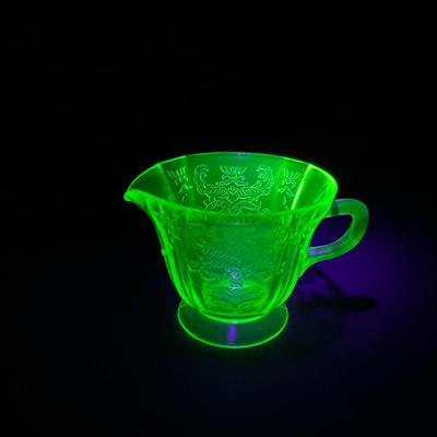 -178- URANIUM | Green Madrid Federal Glass Co. | Creamer