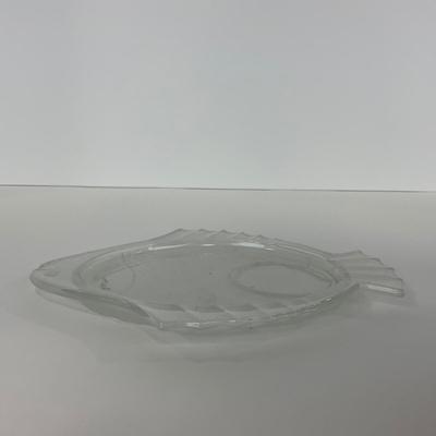 -179- GLASSWARE | Vintage Frosted Glass Fish Snack Appetizer Plates
