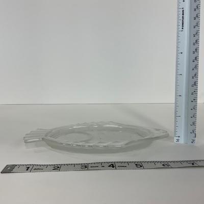 -179- GLASSWARE | Vintage Frosted Glass Fish Snack Appetizer Plates