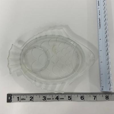 -179- GLASSWARE | Vintage Frosted Glass Fish Snack Appetizer Plates