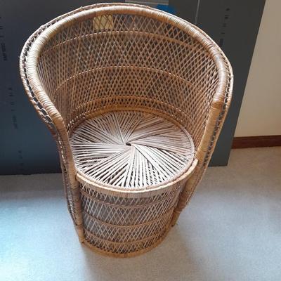 Vintage Mid Century Wicker Barrel Chair, Boho Wicker Arm, Peacock Chair with cushion