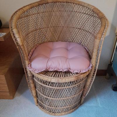Vintage Mid Century Wicker Barrel Chair, Boho Wicker Arm, Peacock Chair with cushion