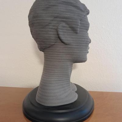 Milton Bradley 3D SCULPTURE The Eternal Woman Challenging Layer Puzzle with vintage straw hats
