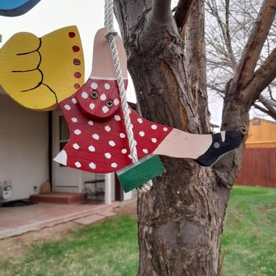 Patio & Home swinging man & woman yard decoration (1 of 3)