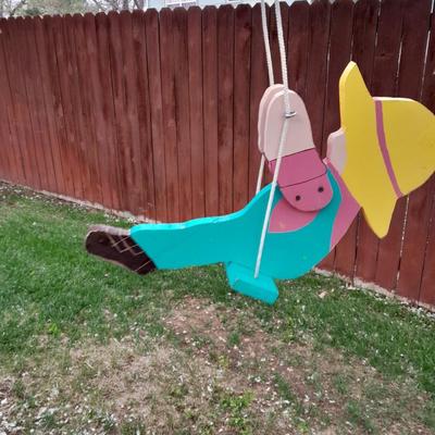 Patio & Home swinging man & woman yard decoration (2 of 3)