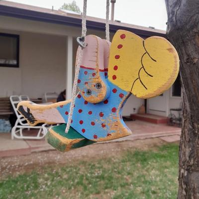 Patio & Home swinging man & woman yard decoration (3 of 3)