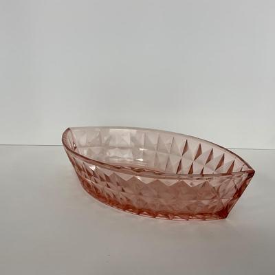 -192- GLASSWARE | Pink Windsor Diamond Jeanette Glass Co. | Boat Dish