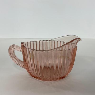 -204- GLASSWARE | Pink Anchor Hocking Queen Mary | Creamers