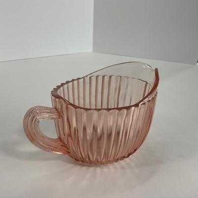 -204- GLASSWARE | Pink Anchor Hocking Queen Mary | Creamers
