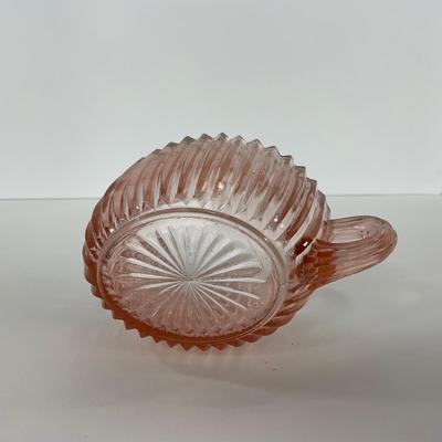 -204- GLASSWARE | Pink Anchor Hocking Queen Mary | Creamers