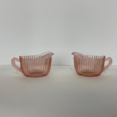 -204- GLASSWARE | Pink Anchor Hocking Queen Mary | Creamers