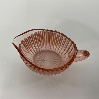 -204- GLASSWARE | Pink Anchor Hocking Queen Mary | Creamers