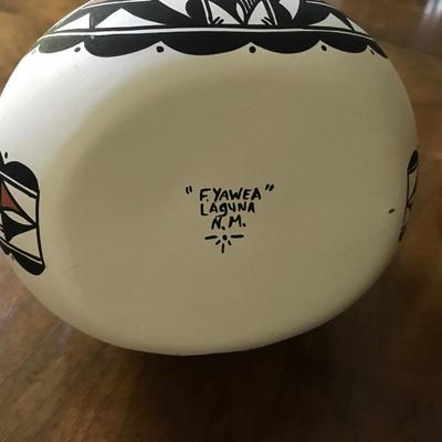 NATIVE AMERICAN VASE