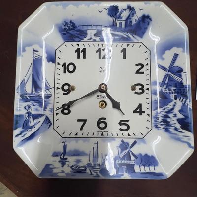 1582 Antique Delft 8 Day Clock