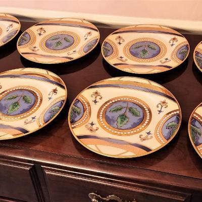 Lot #126  Set of 8 Gold Buffet Dessert Dishes - 1999 - Rare Pattern