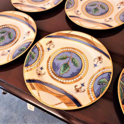 Lot #126  Set of 8 Gold Buffet Dessert Dishes - 1999 - Rare Pattern