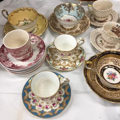1585 Tea Party lot