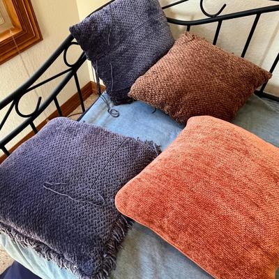 Throw Pillows