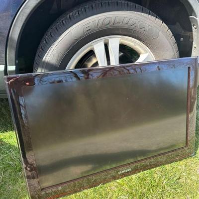 SAMSUNG TV