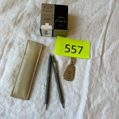 Lot of pens & ink