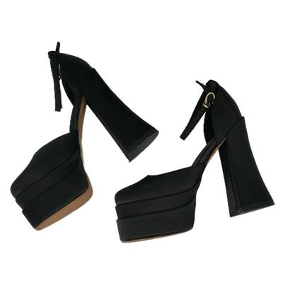 Black Plaform Heels