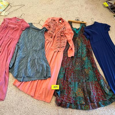 Lot of Dresses - Colorful