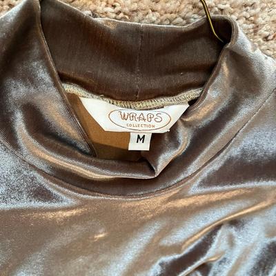 4 Ladies Tops + Skirt