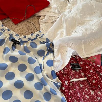 Lot of ladies tops