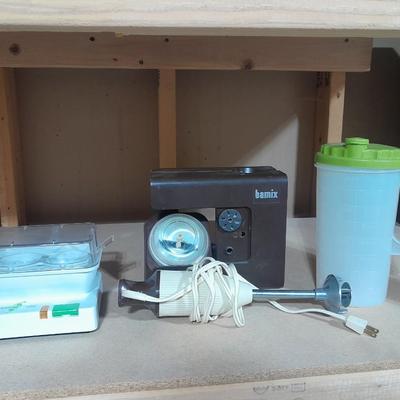 Electric All-purpose food steamer, Drink mixer, and plastic pitcher