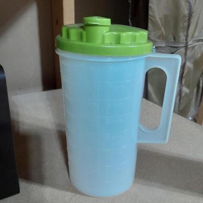 Electric All-purpose food steamer, Drink mixer, and plastic pitcher