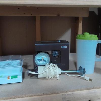 Electric All-purpose food steamer, Drink mixer, and plastic pitcher