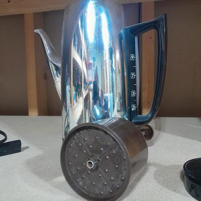 Two vintage Thermos' and a vintage General Electric Immersible brewer / perculator