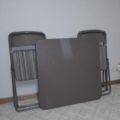 Cosco Inc. Card table and 4 matching chairs
