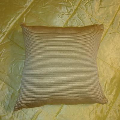 Yellow Comforter silk / satin 2 throw pillows, pillowcases and 1 flat sheet