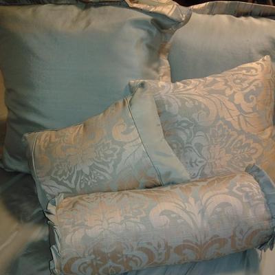 King sized Comforter, throw pillows, bed skirt, 4 valances, throw blanket and more