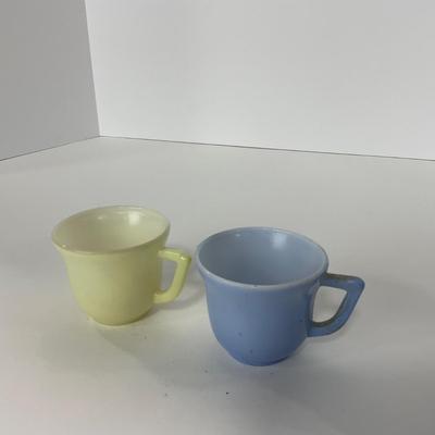 -210- GLASSWARE | Pastel Childrenâ€™s Set | Cups, Saucers, & Plates
