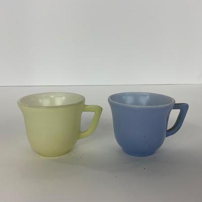 -210- GLASSWARE | Pastel Childrenâ€™s Set | Cups, Saucers, & Plates