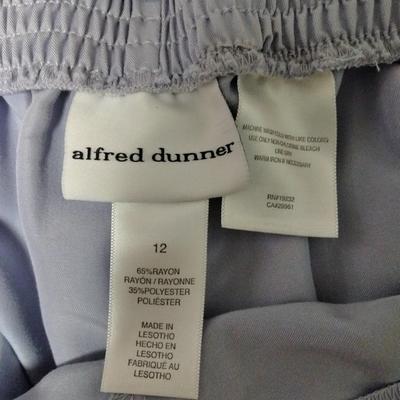 Two pairs of Women's Alfred Dunner & classic elements 10-12