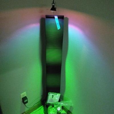 Hometics Envirascape illuminated relaxation fountain / water tower with Halogen Lights