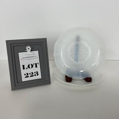 -223- GLASSWARE | White Opalescent Decorative Small Plates