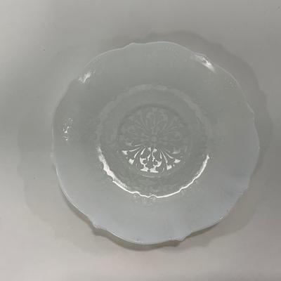 -223- GLASSWARE | White Opalescent Decorative Small Plates