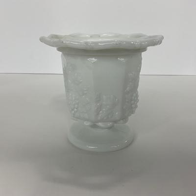 -228- GLASSWARE | Westmoreland Milk Glass Paneled Grapes