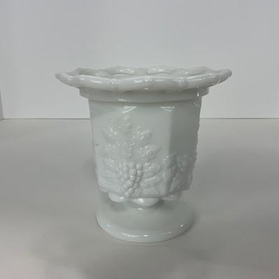-228- GLASSWARE | Westmoreland Milk Glass Paneled Grapes