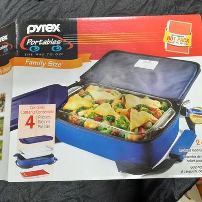 New Pyrex portables covered dish with carry case, and a Grill Wok