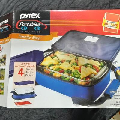 New Pyrex portables covered dish with carry case, and a Grill Wok