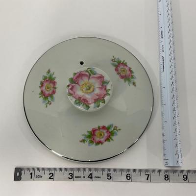 -250- DISHES | Rose Parade Hall Covered Container