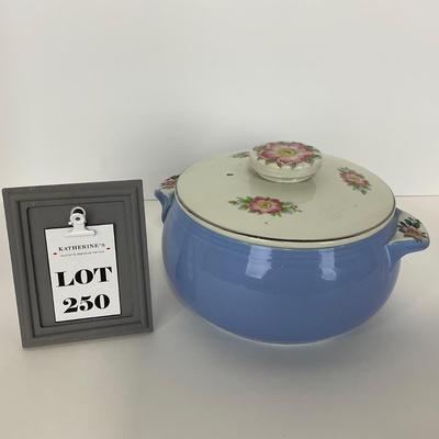 -250- DISHES | Rose Parade Hall Covered Container