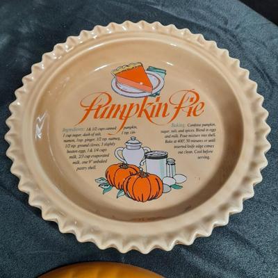 Eat your cake, and have some pie too! Pumpkin pie pan, and glass covered cake dish