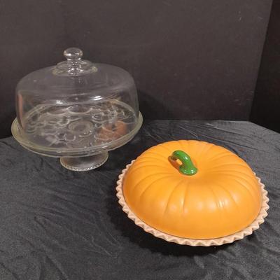 Eat your cake, and have some pie too! Pumpkin pie pan, and glass covered cake dish