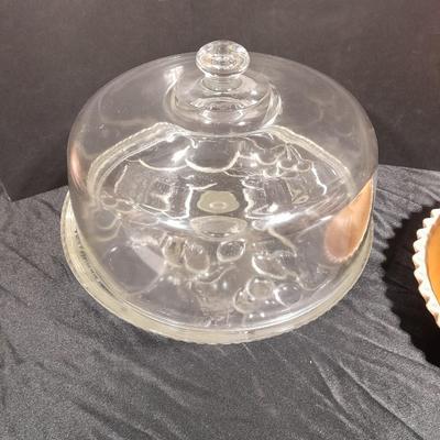 Eat your cake, and have some pie too! Pumpkin pie pan, and glass covered cake dish